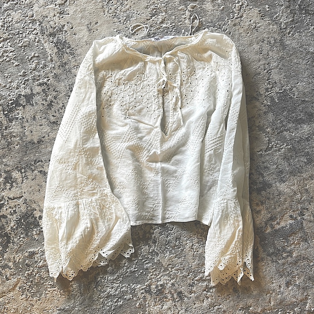 Zara flowy white embroidered top with lace cutouts and front tie
